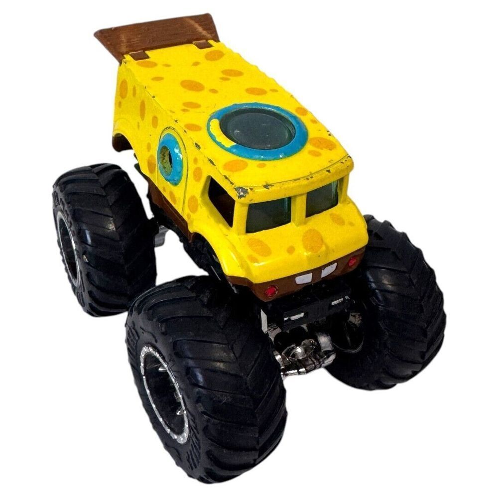 Hot Wheels Monster Trucks SpongeBob Squarepants Kids Model Diecast Toy Car HWC73